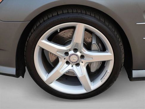 Used 2013 Mercedes-Benz SL 550 image 28