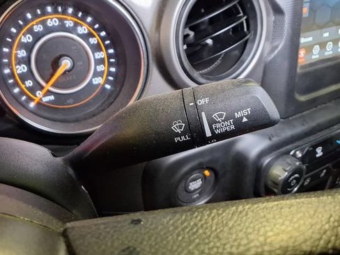 Used 2023 Jeep Wrangler Sport AWD/4WD image 17