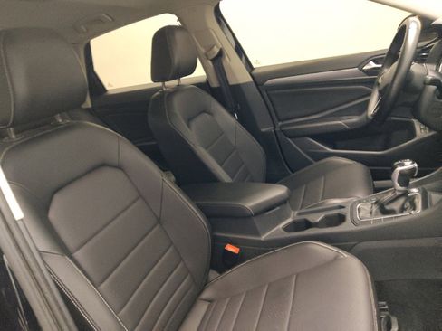 Used 2023 Volkswagen Jetta SE FWD image 21