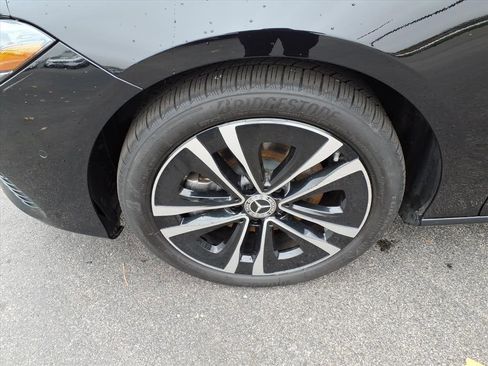 Certified 2025 Mercedes-Benz CLA 250 4MATIC image 10