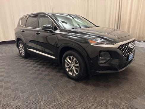 Used 2020 Hyundai Santa Fe SE image 3
