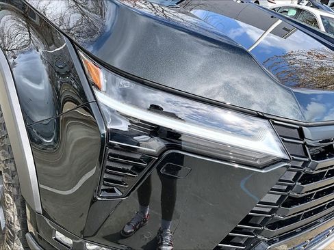Used 2024 Lexus GX 550 AWD/4WD image 53