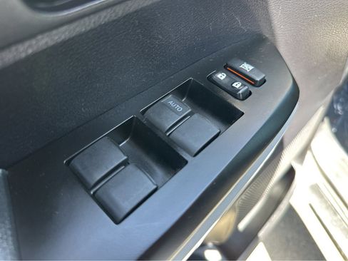 Used 2020 Toyota Tundra SR5 image 32