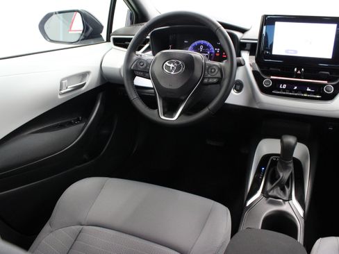 Certified 2026 Toyota Corolla SE FWD image 27