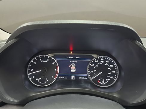 Used 2025 Nissan Sentra SV image 28