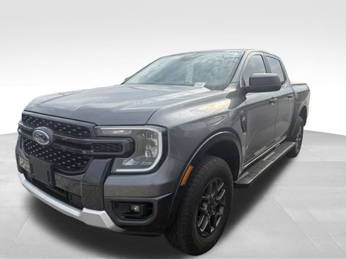Used 2024 Ford Ranger XLT w/ Trailer Tow Package AWD/4WD image 11