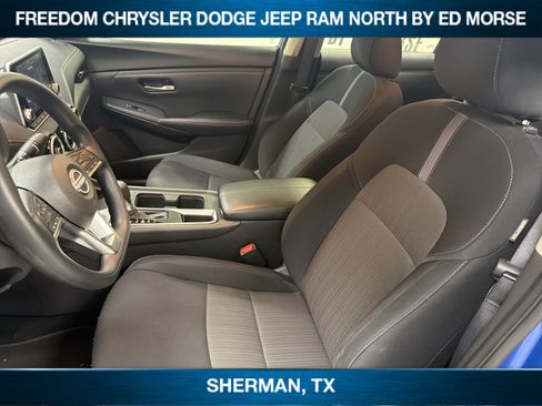 Used 2024 Nissan Sentra SV FWD image 7