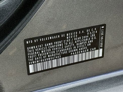 Used 2024 Volkswagen Jetta SE image 22