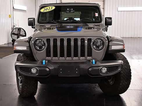 Used 2023 Jeep Wrangler Unlimited Rubicon 4xe w/ Cold Weather Group AWD/4WD image 2