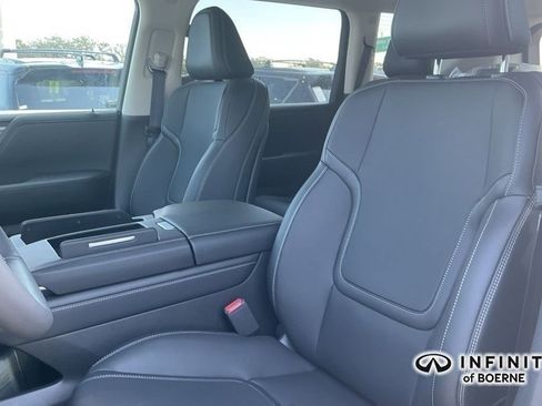 New 2026 INFINITI QX80 Pure w/ Cargo Package RWD image 19