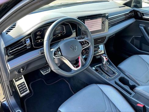 Used 2025 Volkswagen Jetta GLI Autobahn image 17