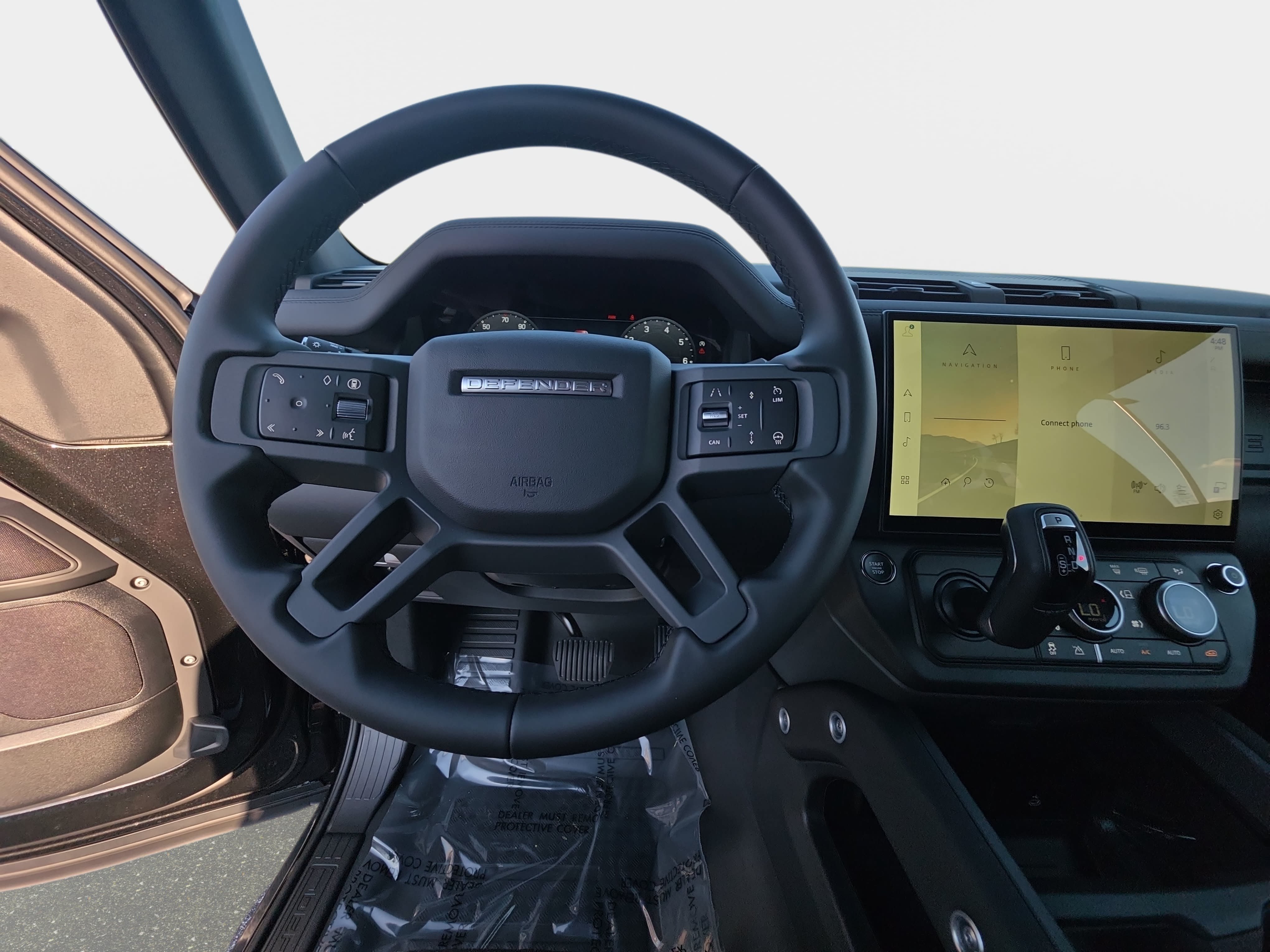 New 2026 Land Rover Defender 110 X-Dynamic SE AWD/4WD image 15