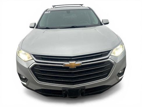 Used 2019 Chevrolet Traverse LT image 9
