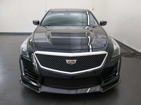 Used 2016 Cadillac CTS V w/ Carbon Fiber Package RWD image 8
