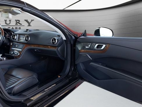 Used 2019 Mercedes-Benz SL 450 image 47