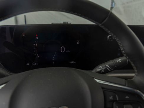 Used 2025 Buick Envista Avenir FWD image 16
