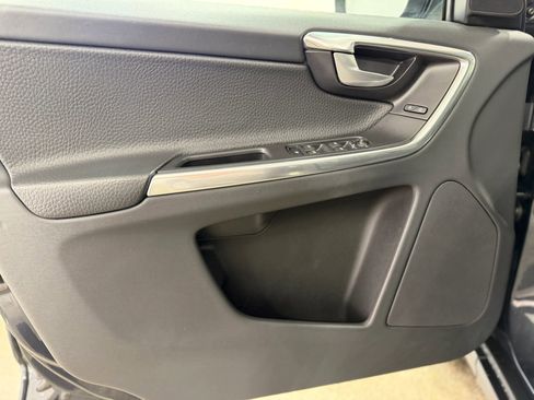 Used 2012 Volvo XC60 3.2 AWD/4WD image 11