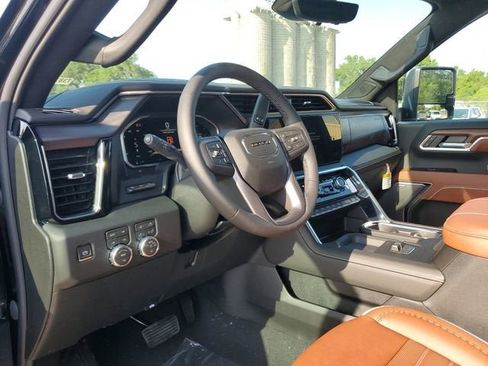 New 2026 GMC Sierra 3500 Denali Ultimate AWD/4WD image 21