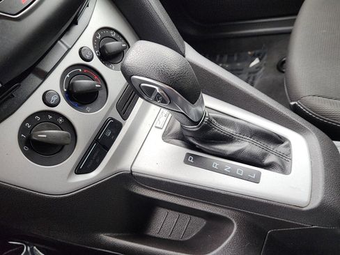 Used 2013 Ford Focus SE image 14