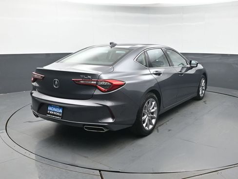 Used 2023 Acura TLX FWD image 6