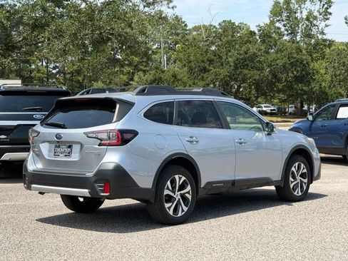 Used 2020 Subaru Outback Limited XT w/ Popular Package #2 AWD/4WD image 6