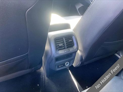 Used 2020 Volkswagen Tiguan SE FWD image 31