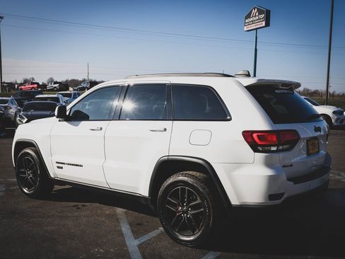 Used 2017 Jeep Grand Cherokee Limited 75th Anniversary image 28