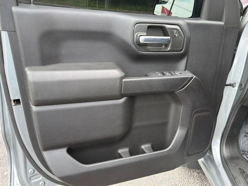 Used 2025 Chevrolet Silverado 1500 Custom AWD/4WD image 16