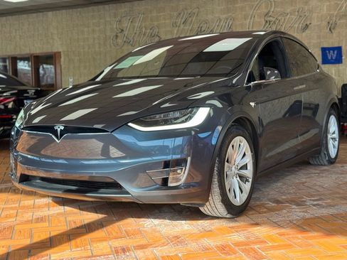 Used 2018 Tesla Model X 100D image 5