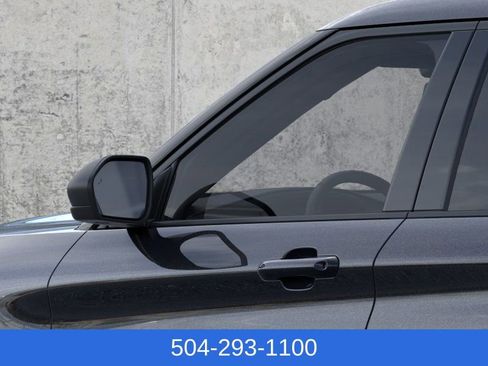 New 2026 Ford Explorer Active RWD image 22