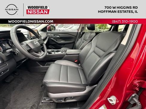 Certified 2025 Nissan Rogue SV w/ SV Premium Package AWD/4WD image 23