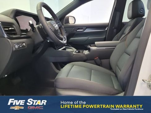 New 2026 GMC Terrain AT4 w/ Convenience Package III AWD/4WD image 12