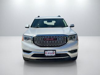Used 2019 GMC Acadia Denali video 2