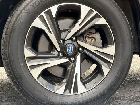 Certified 2024 Subaru Crosstrek 2.0i Premium AWD/4WD image 14