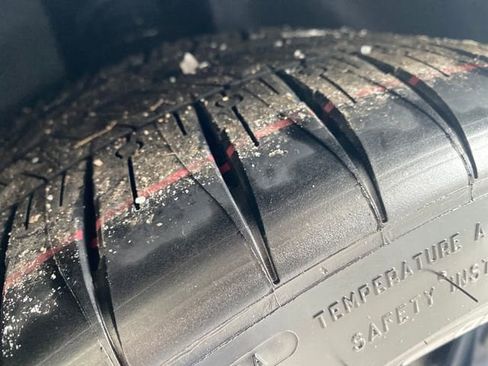 New 2026 Chevrolet Corvette Stingray Coupe w/ Battery Protection Package image 13