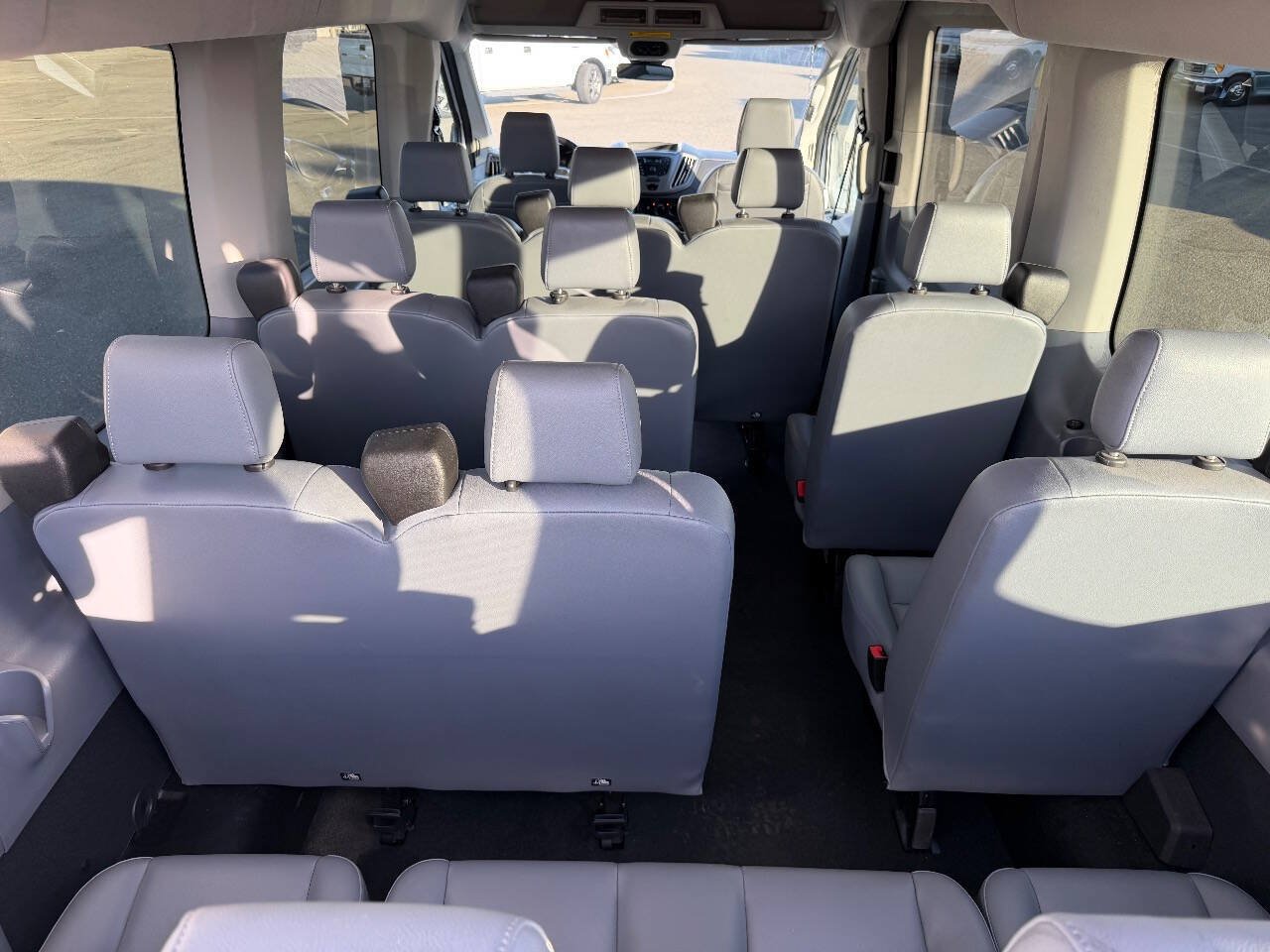 Used 2018 Ford Transit 350 XL RWD image 18