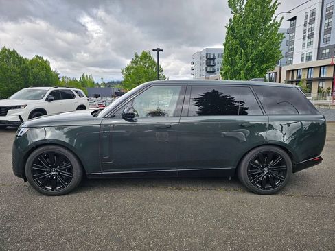 Used 2023 Land Rover Range Rover Long Wheelbase SE AWD/4WD image 8