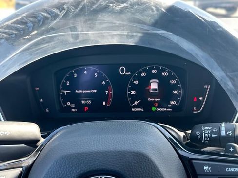 New 2025 Acura Integra image 16