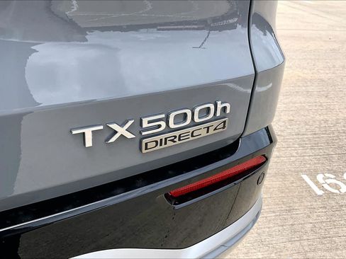 New 2026 Lexus TX 500h AWD image 15
