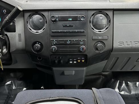 Used 2015 Ford F350 XL image 24