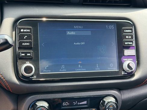 Used 2023 Nissan Kicks SR FWD image 10