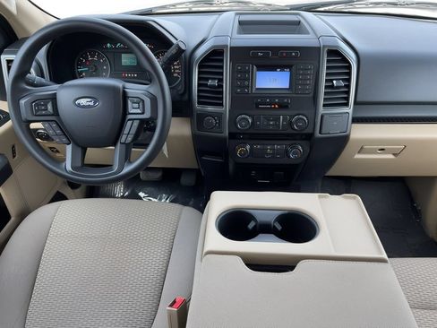 Used 2018 Ford F150 XLT AWD/4WD image 5