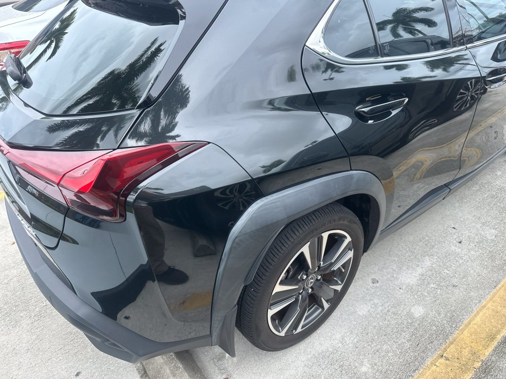 Used 2024 Lexus UX 250h FWD image 6