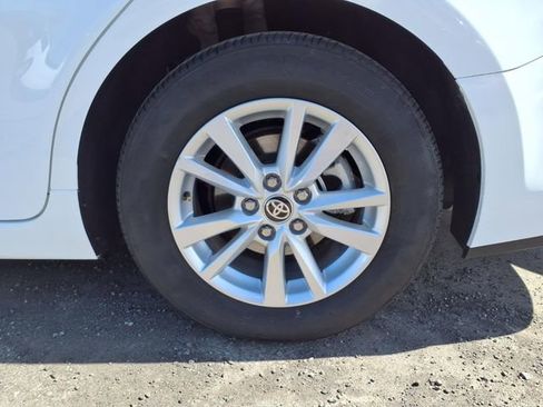 Used 2025 Toyota Camry LE FWD image 8