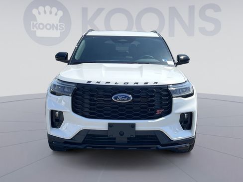 New 2026 Ford Explorer ST image 11