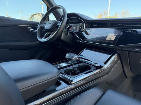 Used 2024 Audi SQ7 Premium Plus w/ S Sport Package image 17
