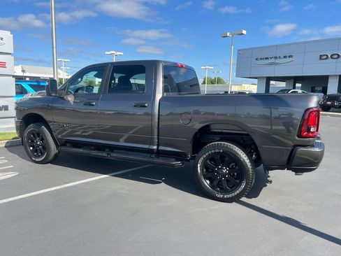 Used 2025 RAM 2500 Big Horn AWD/4WD image 24