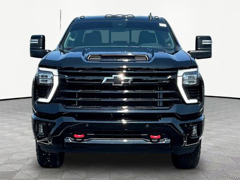 Used 2025 Chevrolet Silverado 2500 LT w/ Trail Boss Package AWD/4WD image 2