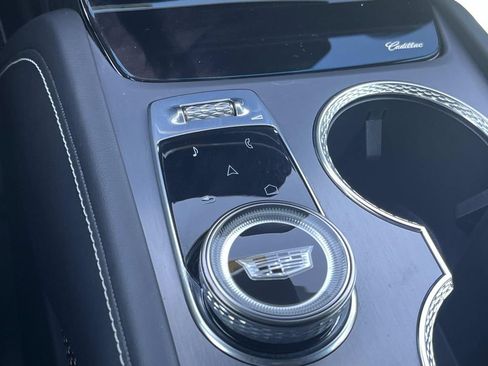 Certified 2026 Cadillac Vistiq Sport w/ LPO, Floor Liner Package AWD/4WD image 33