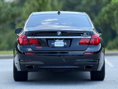 Used 2015 BMW 740i RWD image 6